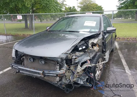 2009 Honda Accord 2.4 Lx-P z USA, uszkodzony, nr VIN 1HGCP26449A175522